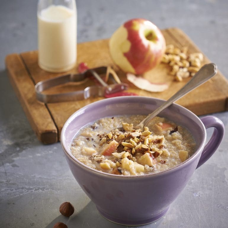 Quinoa apple hazelnut porridge
