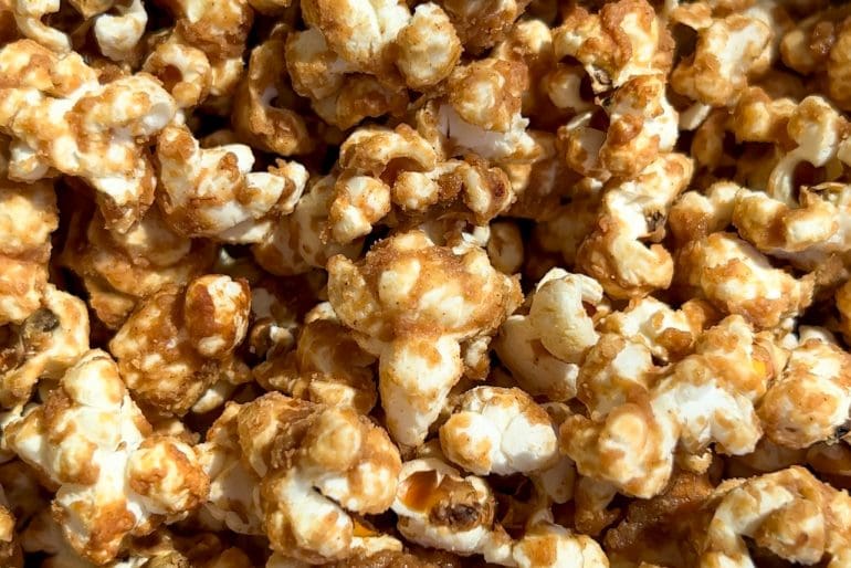 Caramelised peanut and maple popcorn