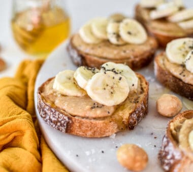 Salted macadamia butter, banana and honey crostinis recipe